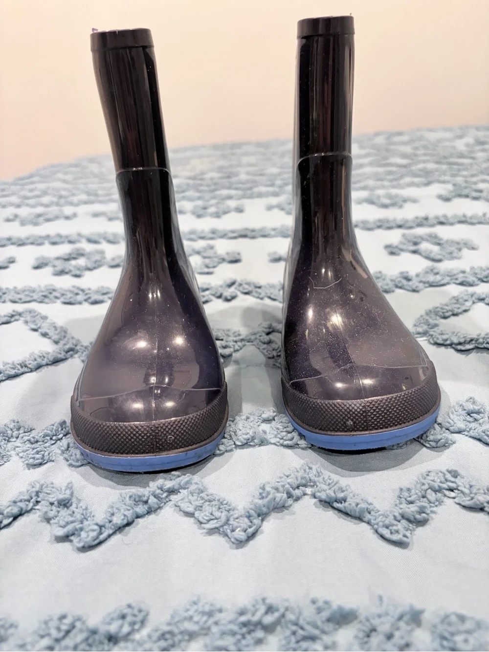 Source Unknown Kids Rain Boots Black with Blue Soles